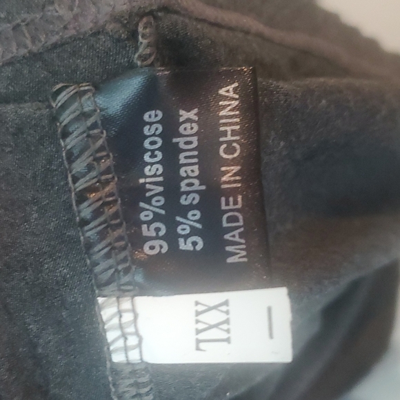 Gray dress - Picture 3 of 3